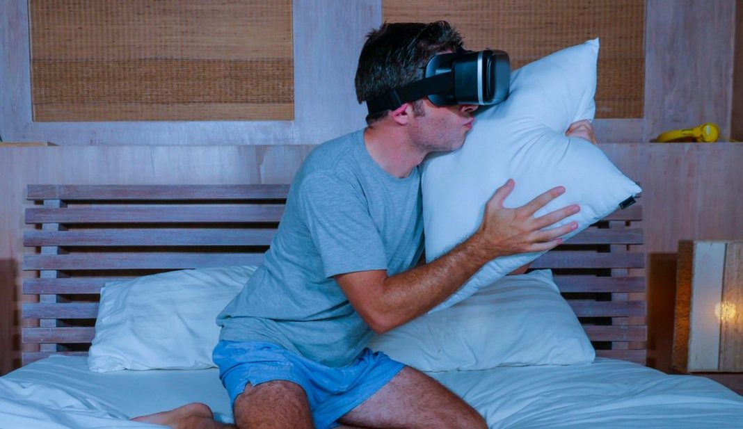 en-las-vegas-ofreceran-dispositivos-de-realidad-virtual-para-que-los-huespedes-solitarios-vean-porno